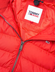 Tommy Jeans - TJW BASIC HOODED DOWN JACKET - fôrede jakker - deep crimson - 2