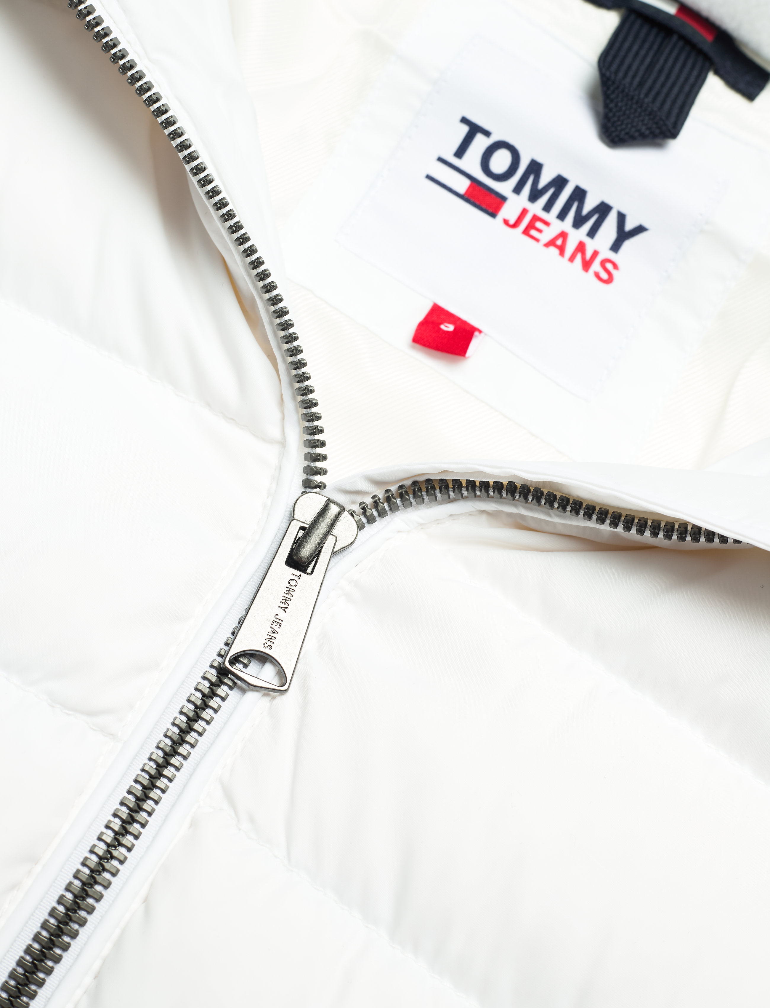 Tommy Jeans - TJW BASIC HOODED DOWN JACKET - white - 4