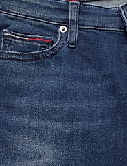 Tommy Jeans - NORA MR SKNY NNMBS - džinsa bikses ar šaurām starām - new niceville mid blue stretch - 2