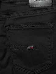 Tommy Jeans - NORA MR SKNY STBKS - džinsa bikses ar šaurām starām - staten black stretch - 4