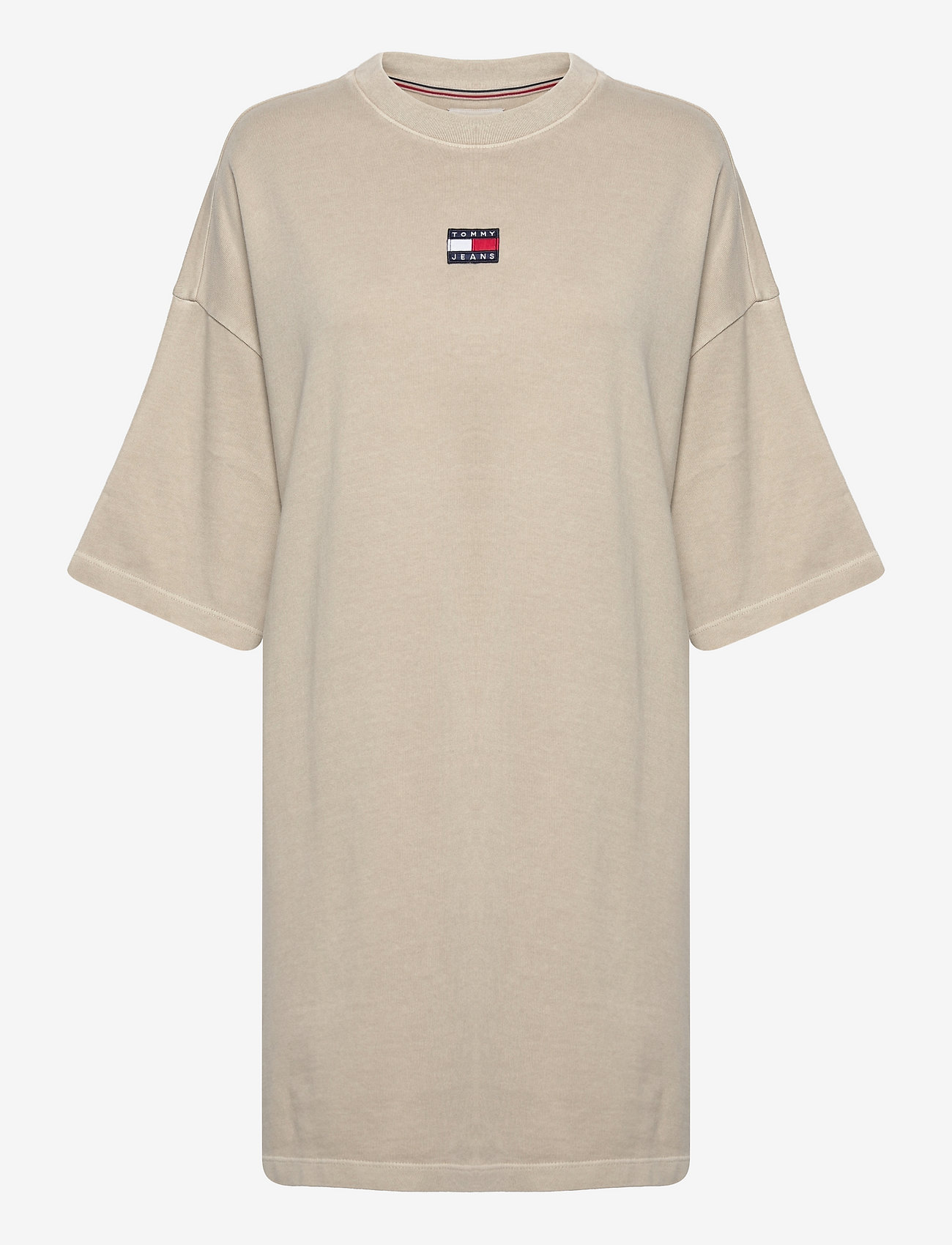 Tommy Jeans - TJW ESSENTIAL BADGE TEE DRESS - savannah sand - 0