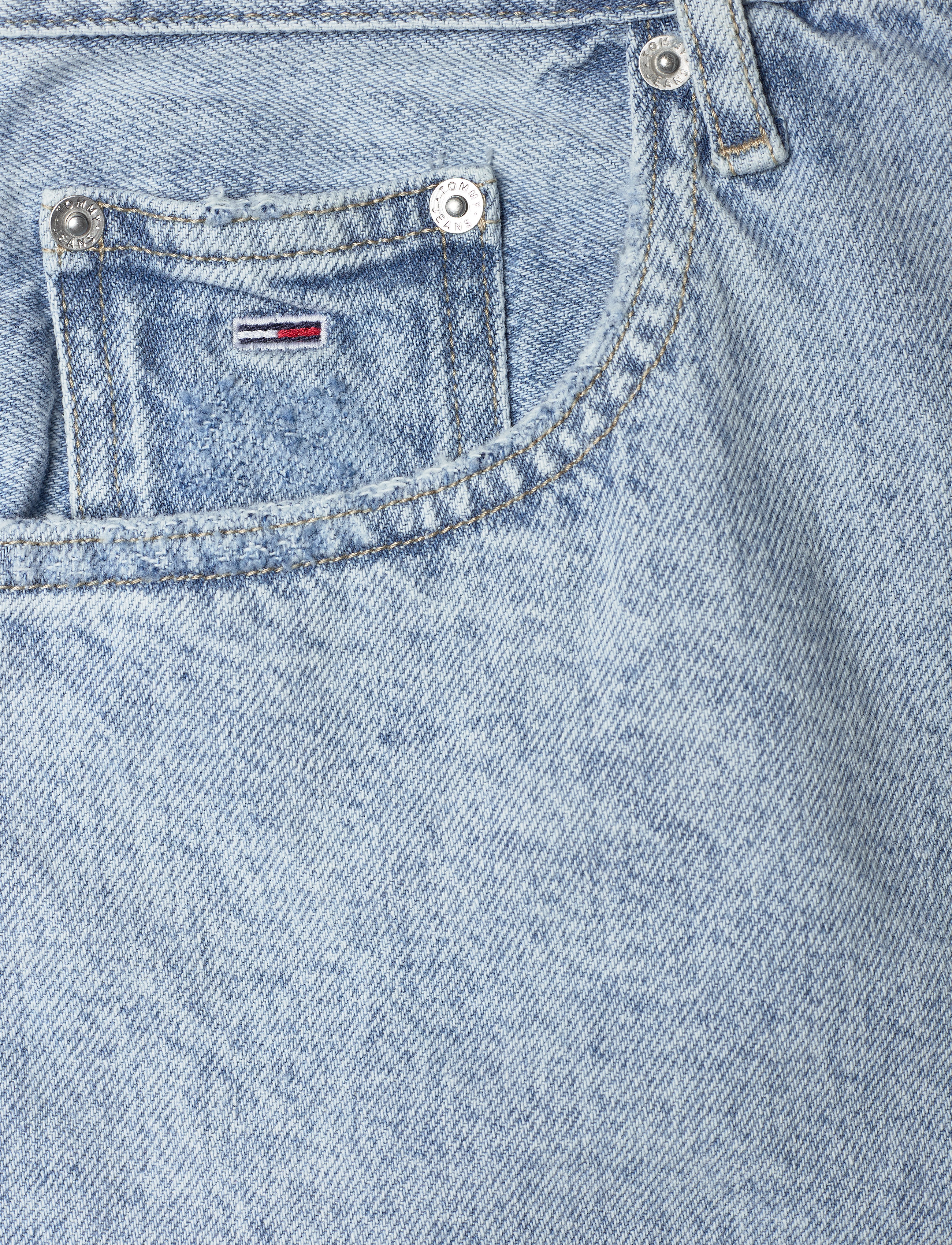 Tommy Jeans - MOM SHORT BF6011 - denim light - 2