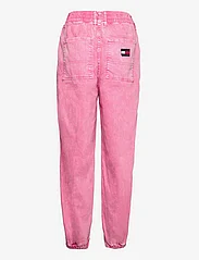 Tommy Jeans - MOM JOG JEAN RCYCR CF7102 - pink alert - 1