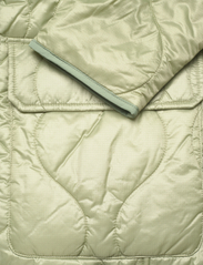 Tommy Jeans - TJW OVERSIZE ONION QUILT JACKET - quilted jackets - dusty sage - 6