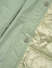 Tommy Jeans - TJW OVERSIZE ONION QUILT JACKET - quilted jackets - dusty sage - 7