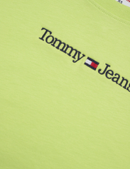 Tommy Jeans - TJW CLS SERIF LINEAR TEE - t-shirts - light citrus - 2