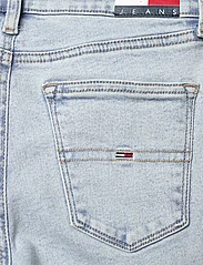 Tommy Jeans - NORA MD SKN BG4216 - džinsa bikses ar šaurām starām - denim light - 4