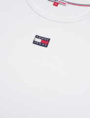 Tommy Jeans - TJW BBY XS BADGE RIB TEE - t-shirts - white - 5