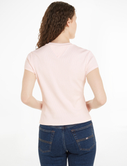 Tommy Jeans - TJW BABY TJ MIRROR TEE - t-shirts - faint pink - 3