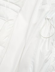 Tommy Jeans - TJW MIDI ALASKA PUFFER - winter coats - white - 4