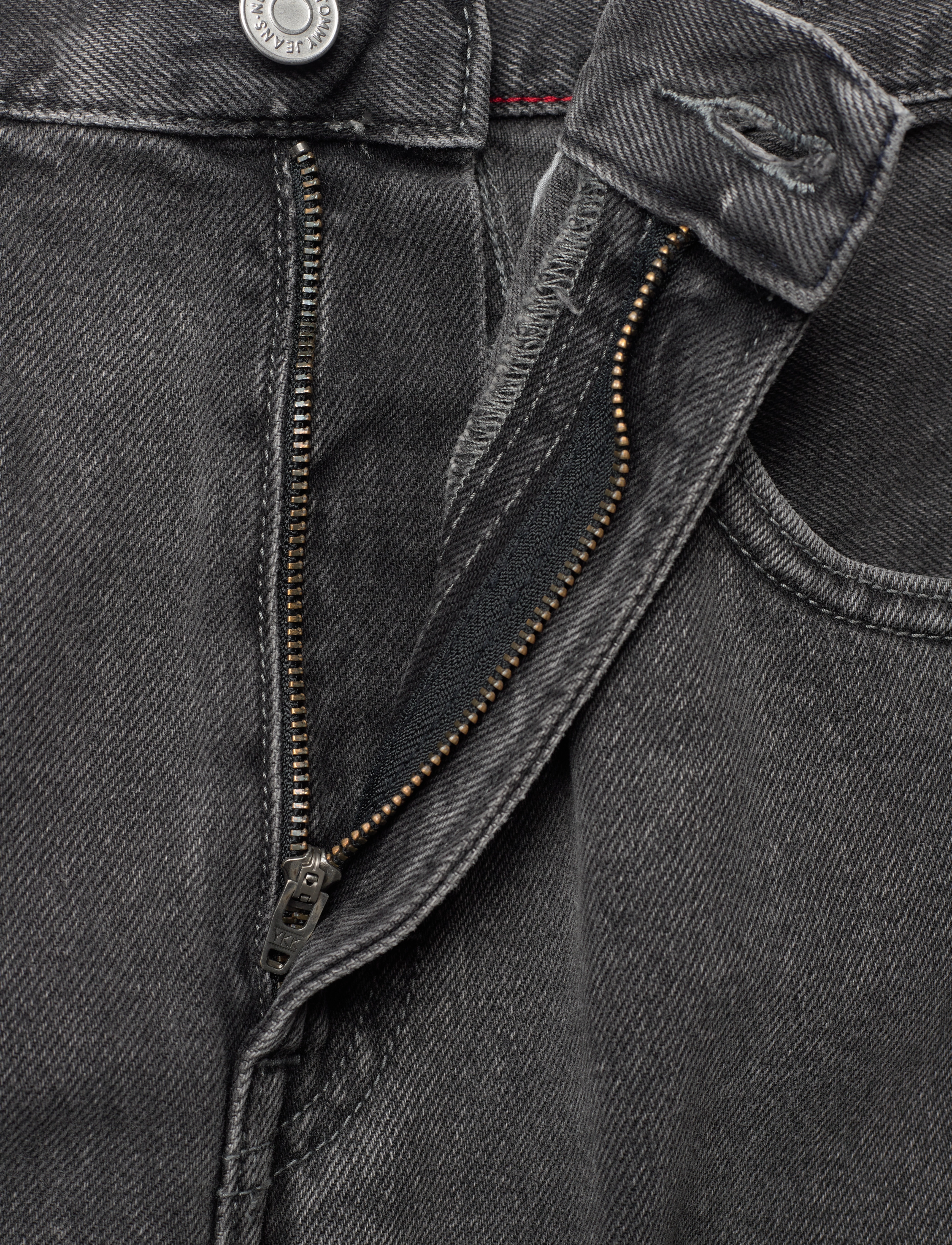 Tommy Jeans - MOM JEAN UHR TPR DG4071 - denim black - 3