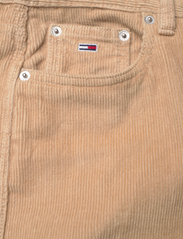 Tommy Jeans - TJW CORD CLAIRE HR WIDE - bikses ar platām starām - tawny sand - 2