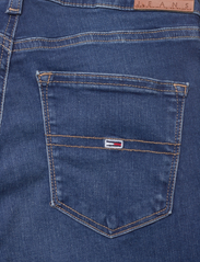 Tommy Jeans - NORA MD SKN AH1239 - džinsa bikses ar šaurām starām - denim medium - 4