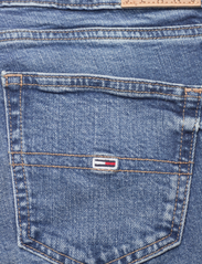 Tommy Jeans - MADDIE MD BC AH5138 - alt eriti laia säärega teksad - denim medium - 4