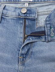Tommy Jeans - MADDIE MD BC AH6114 - alt eriti laia säärega teksad - denim light - 3