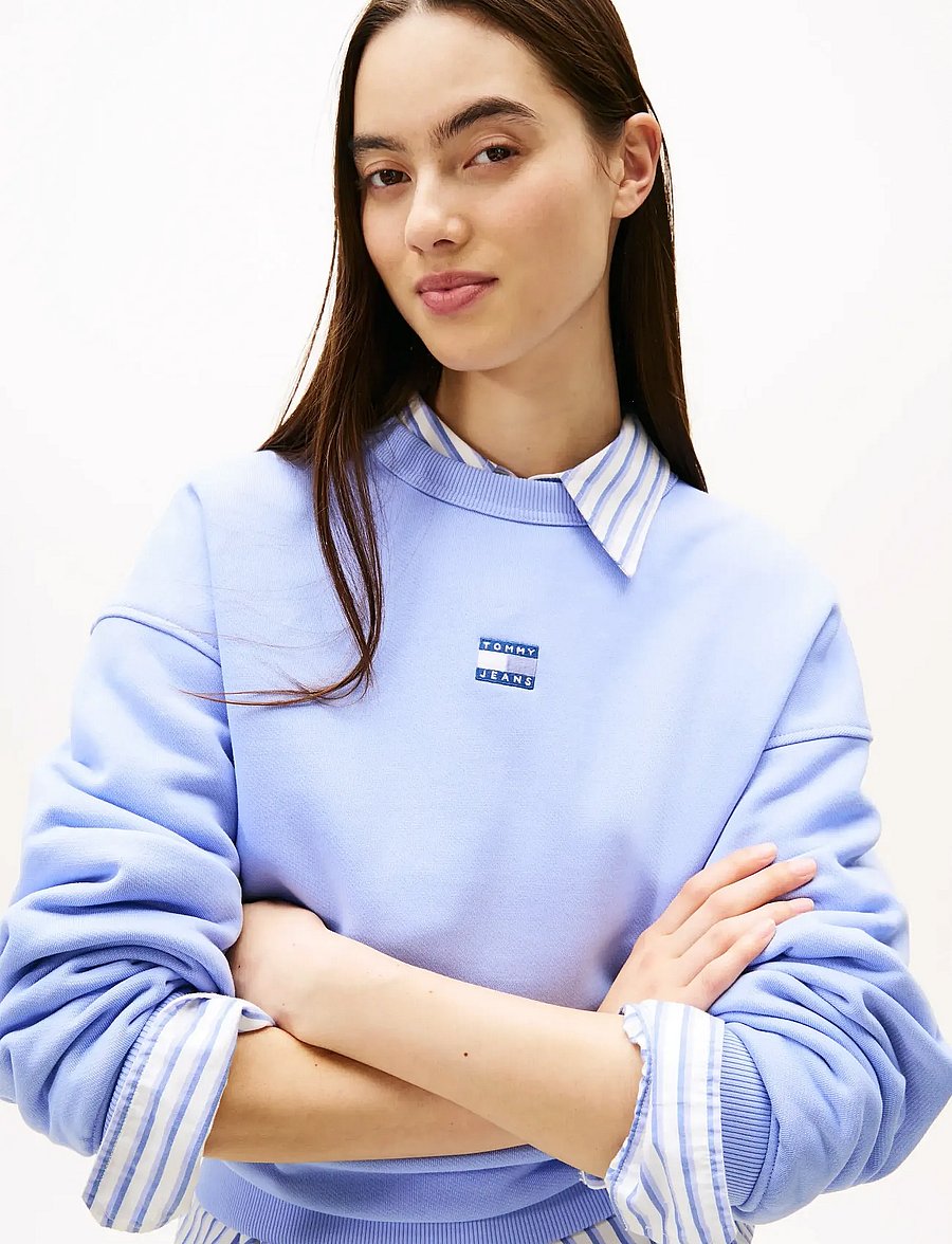 Tommy Jeans - TJW BXY BADGE CREW EXT - hverdags stil - vintage iris - 4