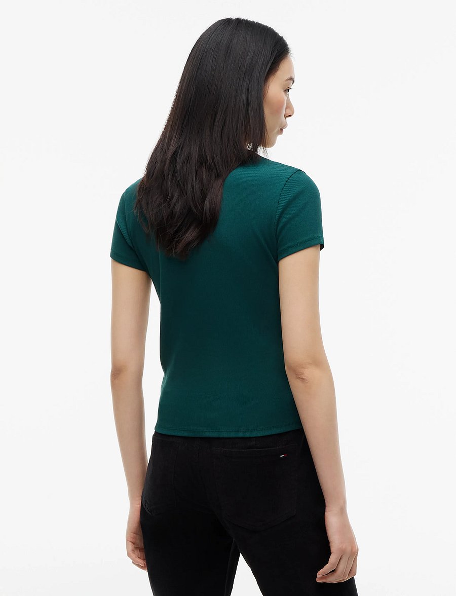 Tommy Jeans - TJW SLIM ESSENTIAL RIB SS EXT - t-shirts - elegant green - 2