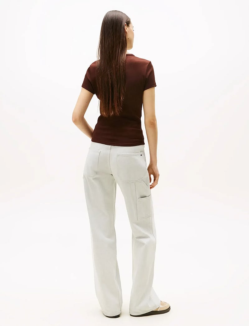 Tommy Jeans - TJW SLIM ESSENTIAL RIB SS EXT - t-shirts - rich brown - 3