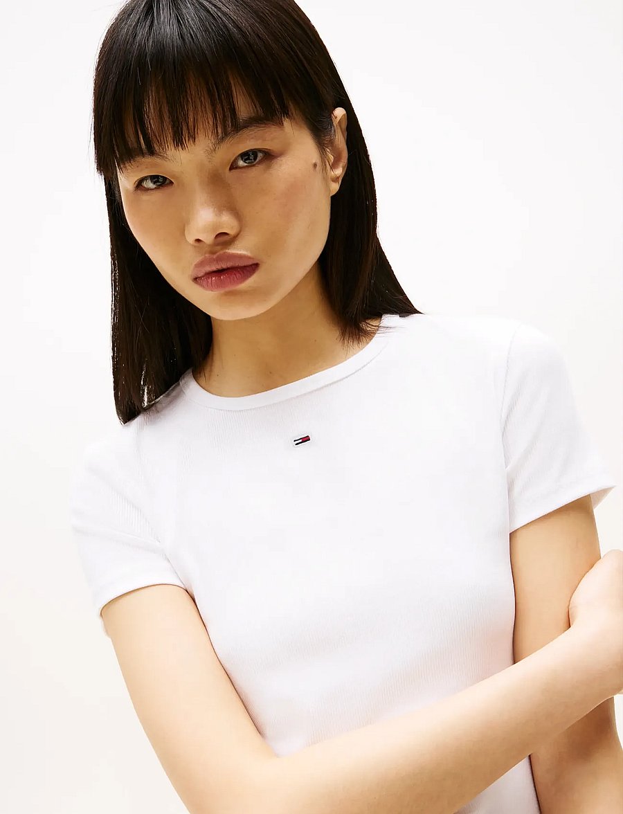 Tommy Jeans - TJW SLIM ESSENTIAL RIB SS EXT - t-shirts - white - 5