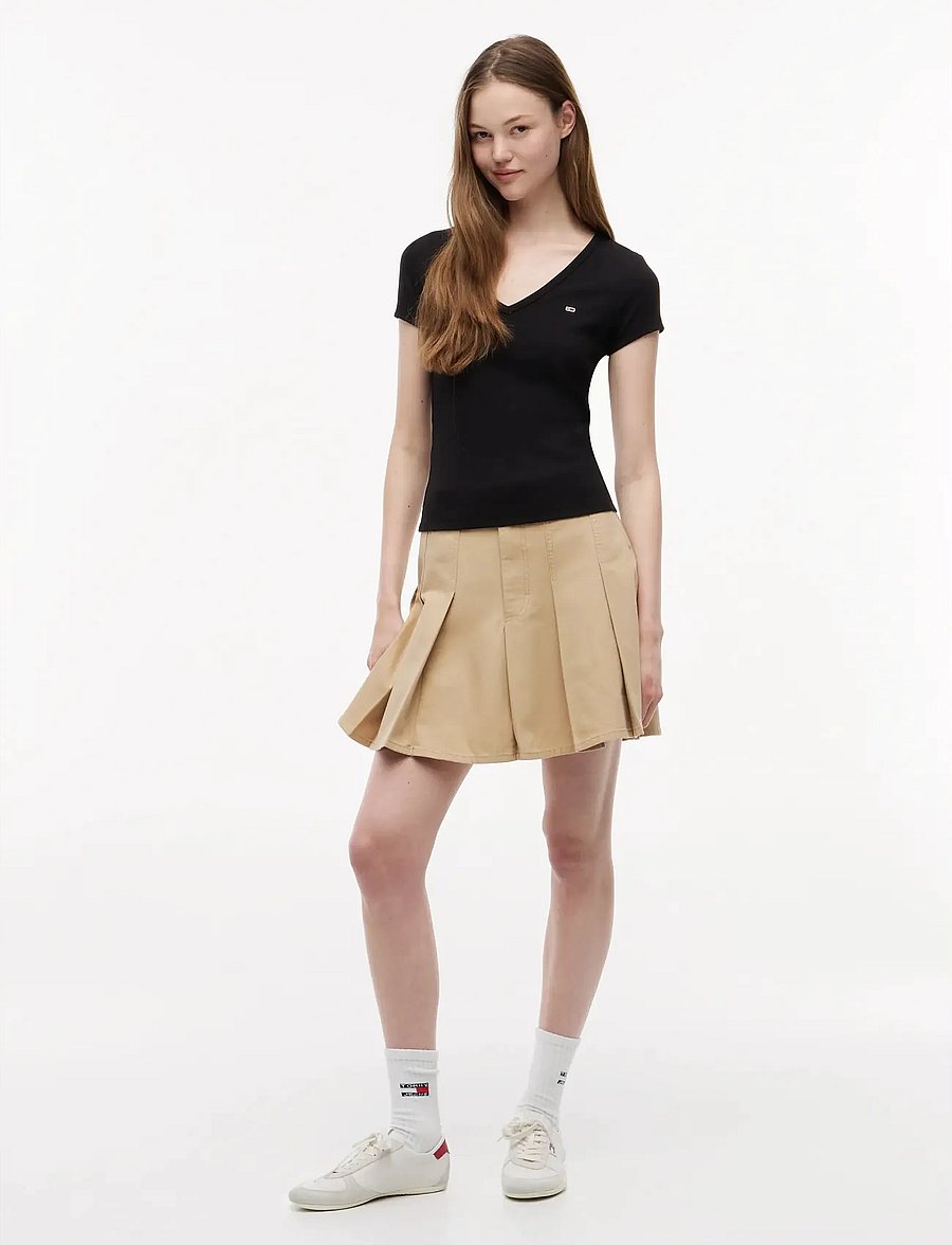 Tommy Jeans - TJW SLIM ESSENTIAL RIB V SS - t-särgid - black - 5