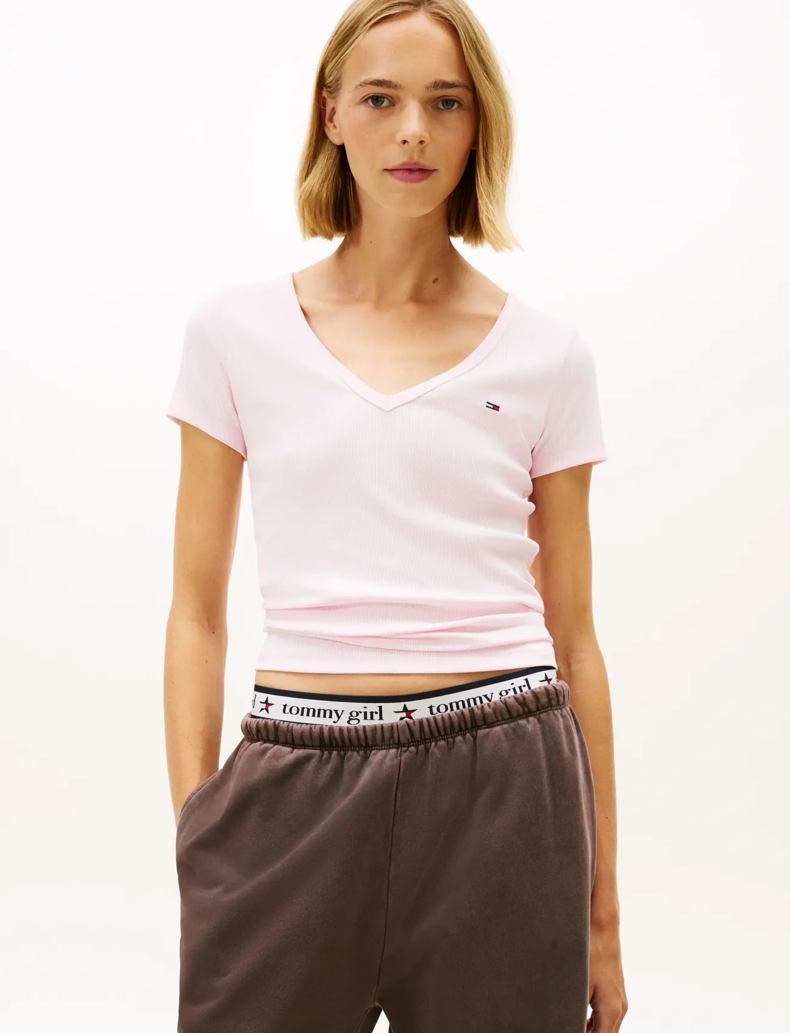 Tommy Jeans TJW SLIM ESSENTIAL RIB V SS - T-Shirts & Tops - LIGHT PINK / pink/rose