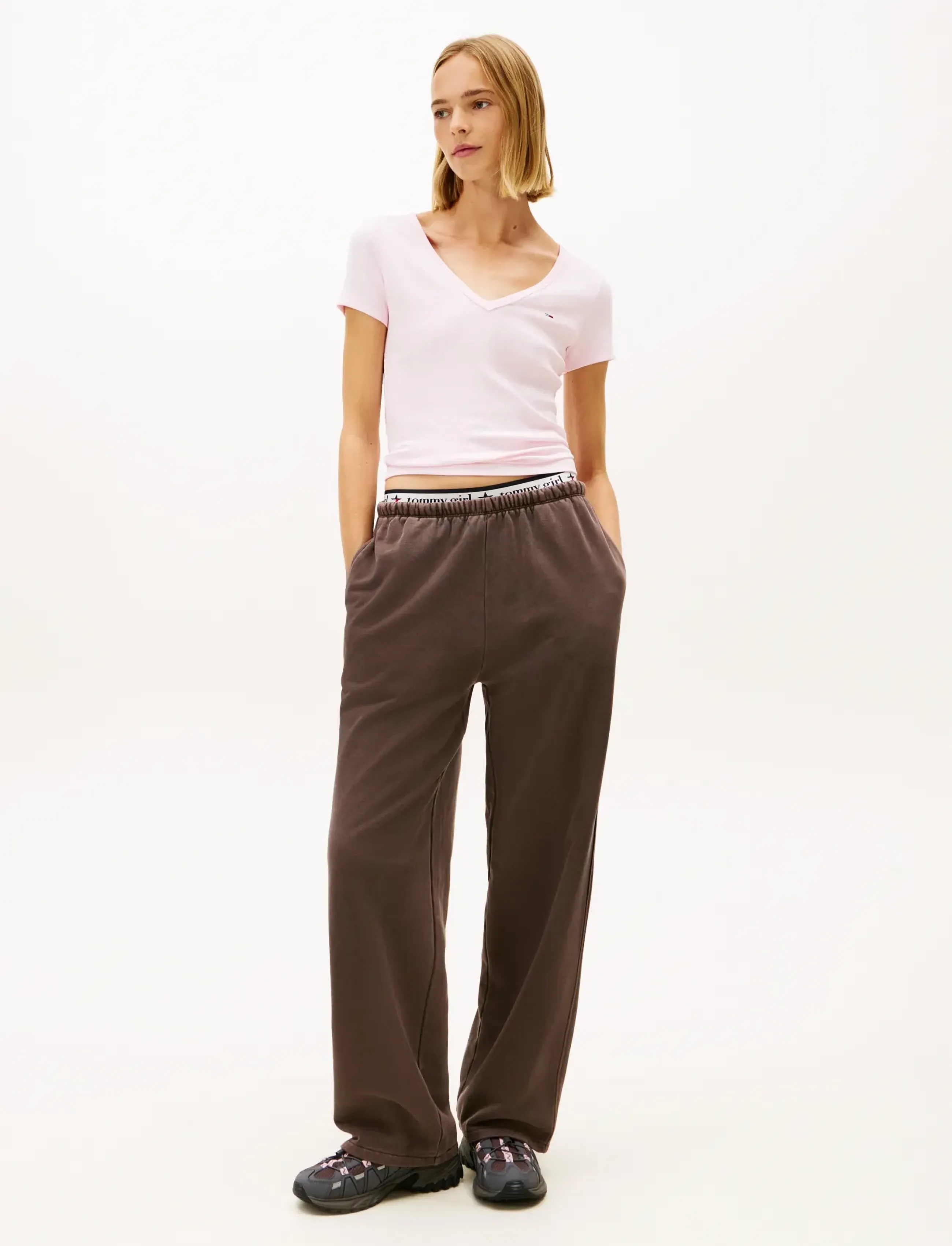 Tommy Jeans - TJW SLIM ESSENTIAL RIB V SS - t-särgid - light pink - 2