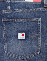 Tommy Jeans - CRV MOM JEAN UH TPR  AH6158 - mom jeans - denim dark - 4
