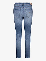 Tommy Jeans - NORA MD SKN BH1238 - džinsa bikses ar šaurām starām - denim medium - 1