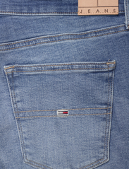 Tommy Jeans - NORA MD SKN BH1238 - džinsa bikses ar šaurām starām - denim medium - 4