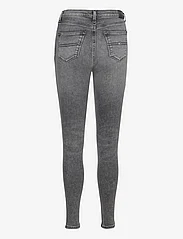Tommy Jeans - NORA MD SKN BH1275 - džinsa bikses ar šaurām starām - denim black - 1