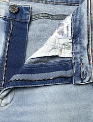 Tommy Jeans - SYLVIA HGH SSKN BH1215 - džinsa bikses ar šaurām starām - denim light - 3