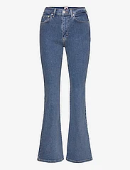 Tommy Jeans - SYLVIA HGH FLR AH4230 - džinsa bikses ar zvanveida starām - denim medium - 0