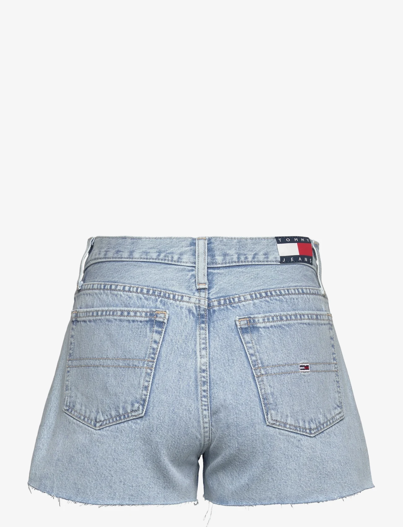 Tommy Jeans - HOT PANT BH0014 - džinsa šorti - denim light - 1