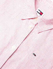 Tommy Jeans - TJW BOXY STRIPE LINEN SHIRT - lininiai marškiniai - tickled pink / stripe - 2
