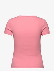 Tommy Jeans - TJW SLIM BADGE RIB TEE - t-shirts - tickled pink - 1