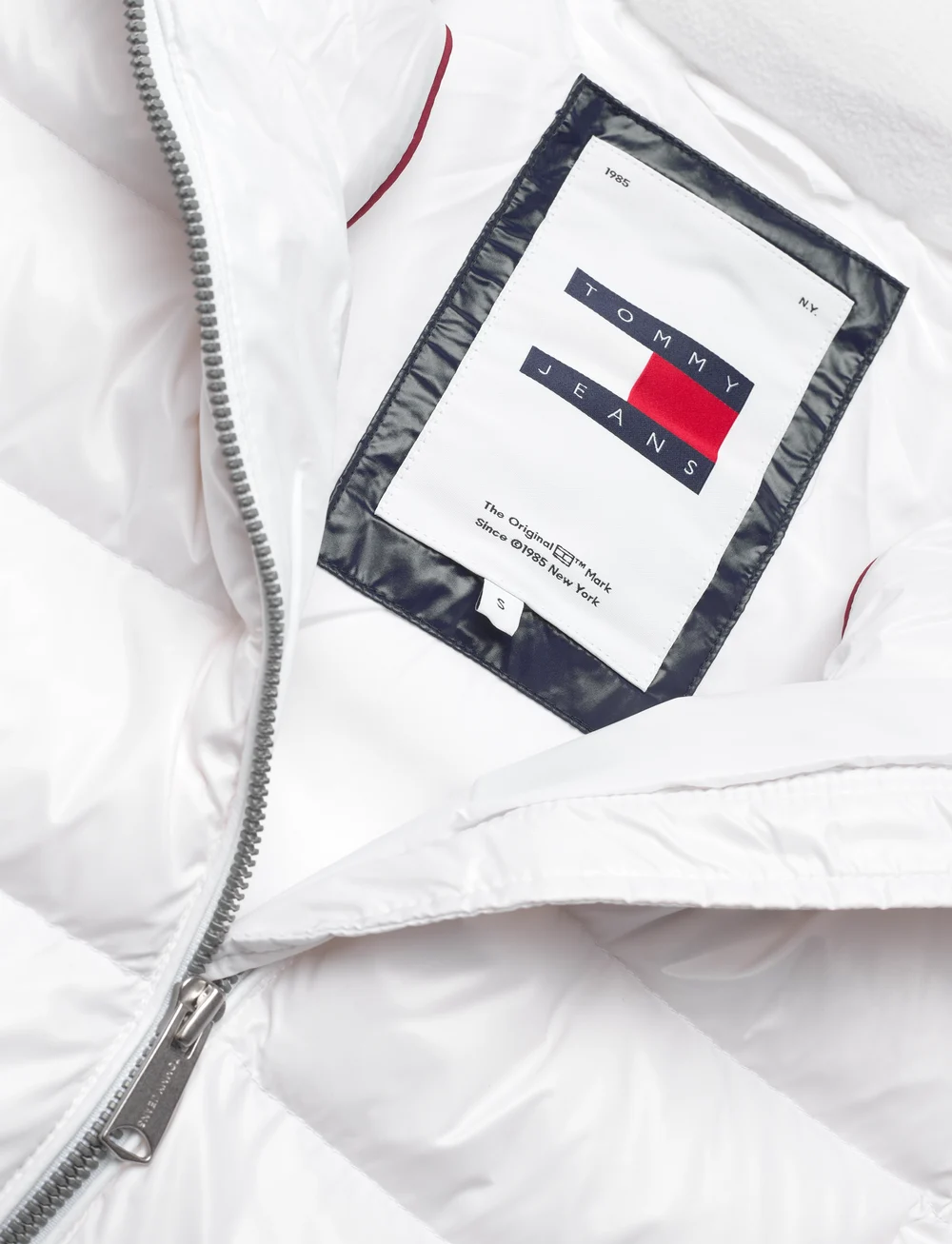 Tommy Jeans - TJW BRANDED BELT DOWN JACKET - down jackets - white - 2