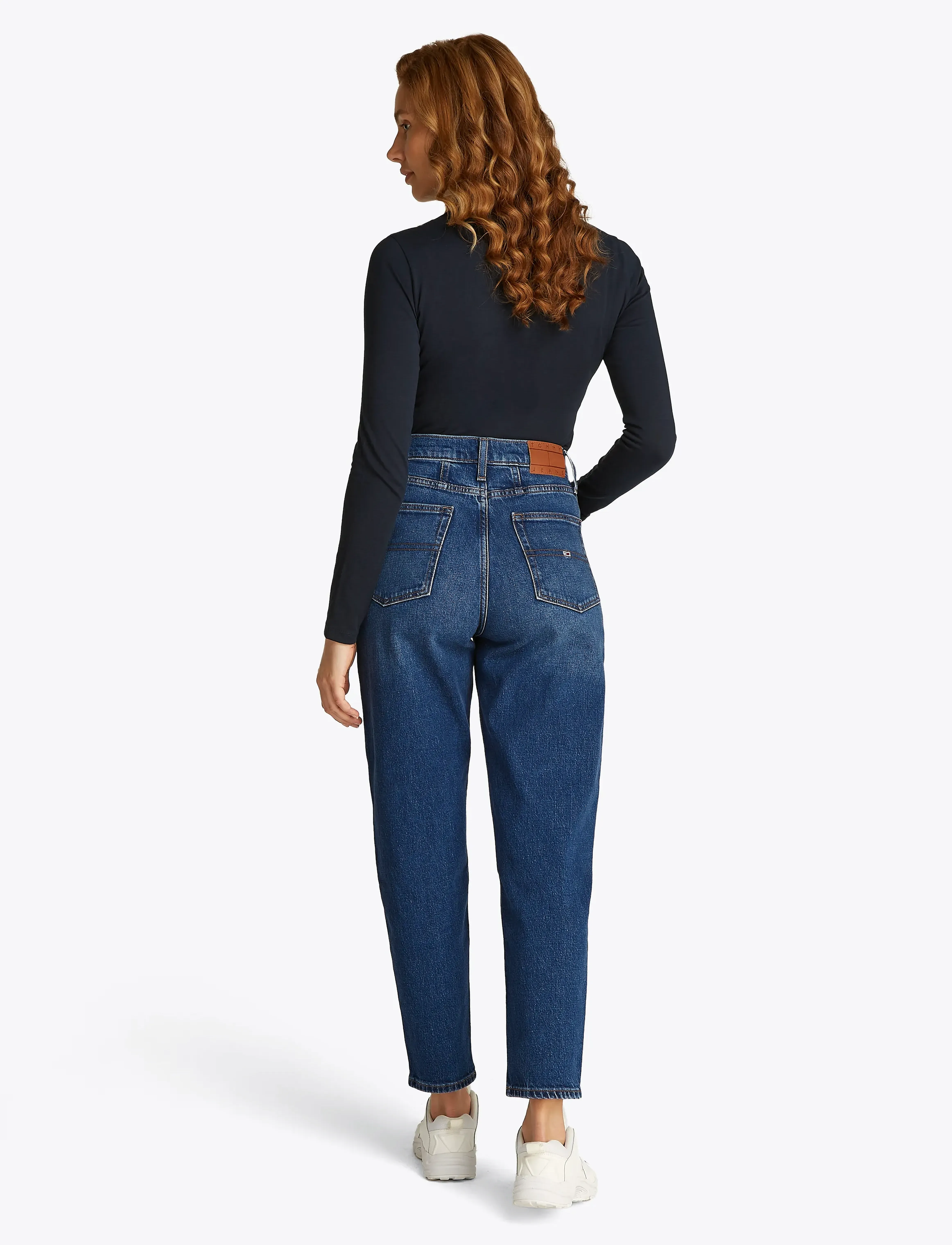 TOMMY JEANS Mom Jean Uh Tpr Ch0152 Co jeans dam – bild 2