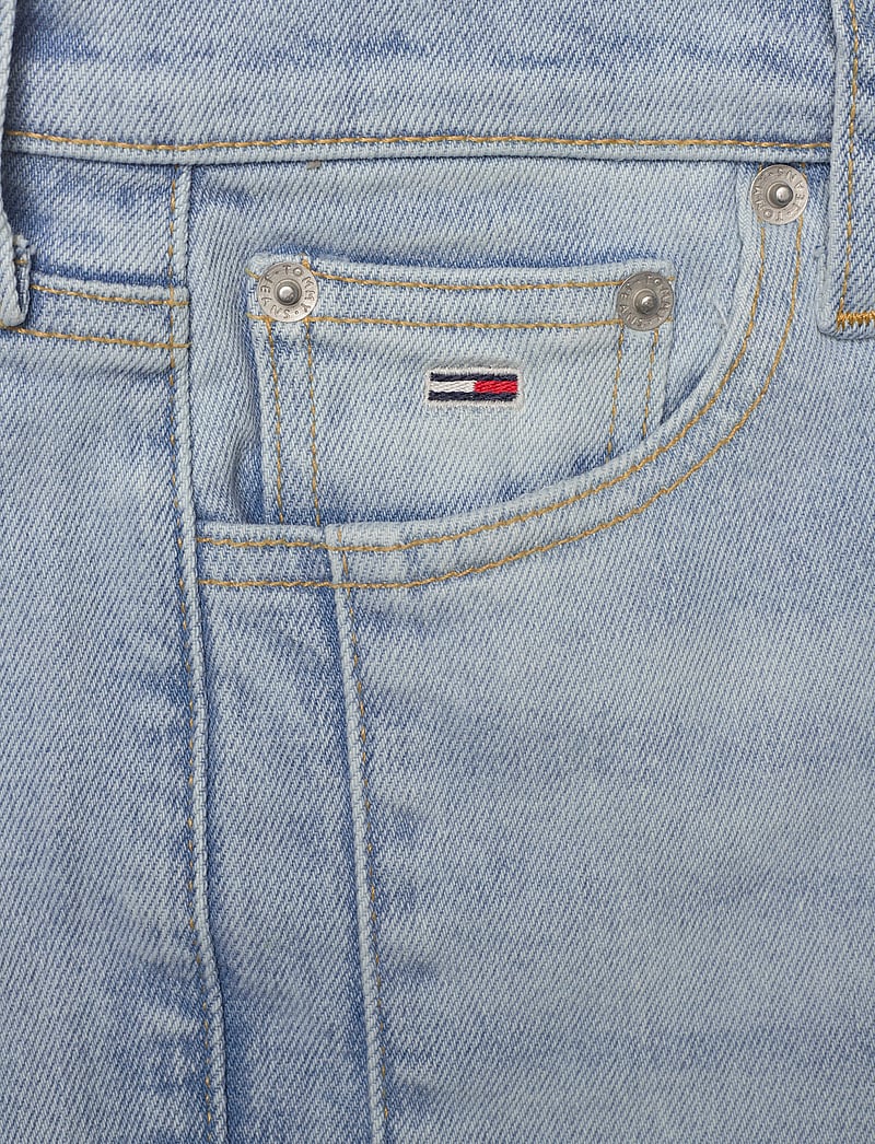 Tommy Jeans - SYLVIA HGH FLR CH7213 - flared jeans - denim light - 2