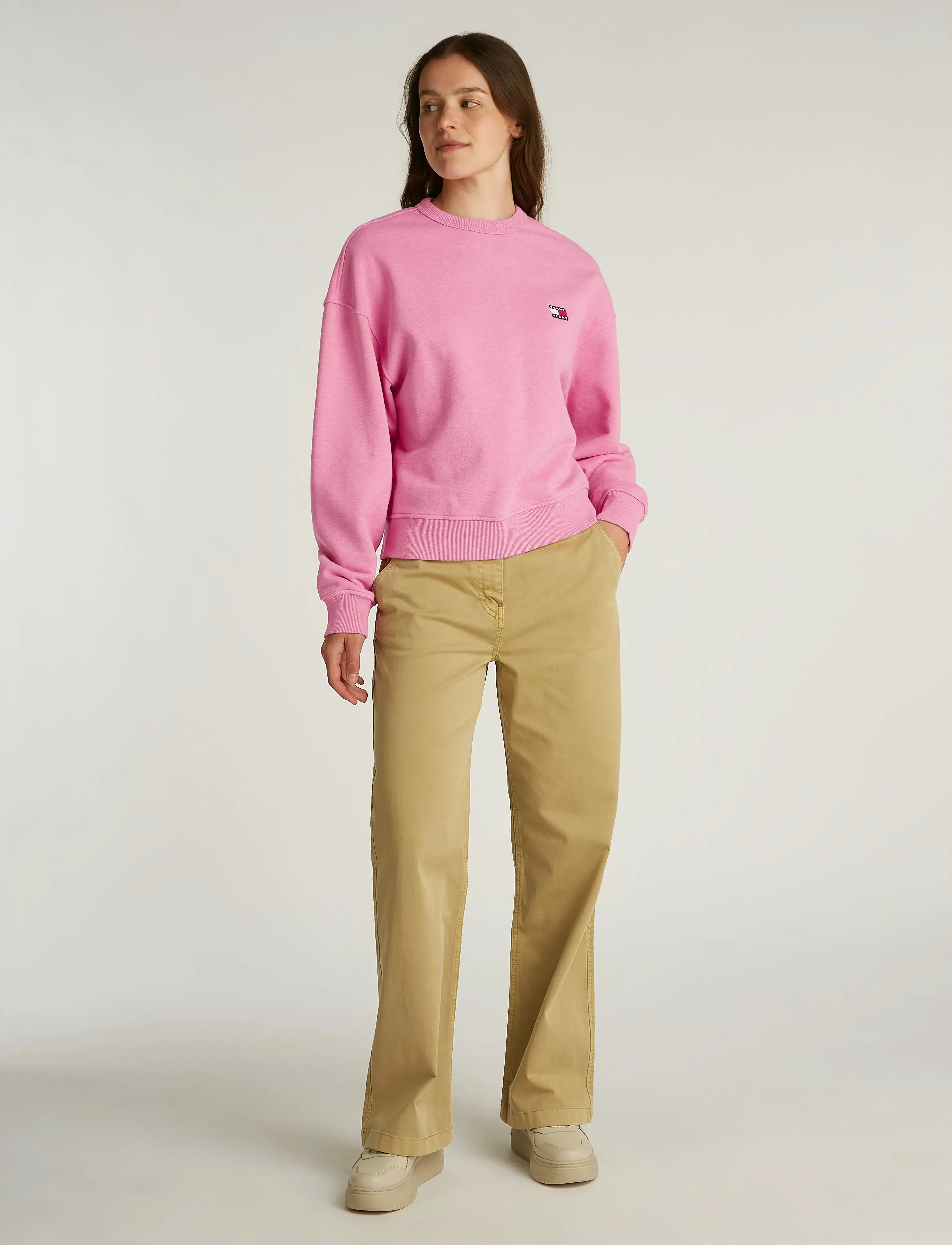 Tommy Jeans TJW BXY BADGE CREW - Tommy Hilfiger - PINK CRUSH HTR / pink/rose
