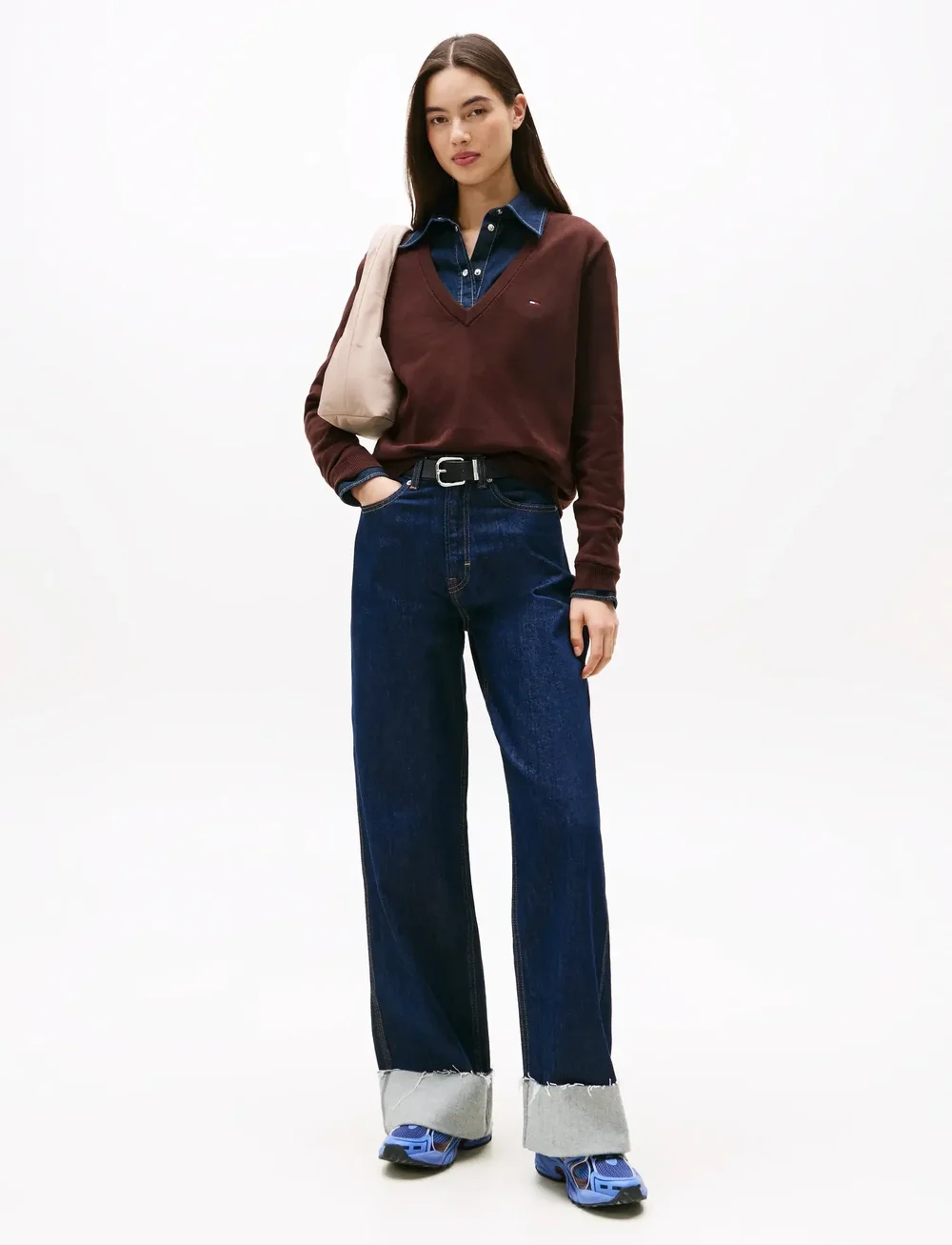 Tommy Jeans - TJW ESSENTIAL VNECK SWEATER EXT - jumpers - rich brown - 3