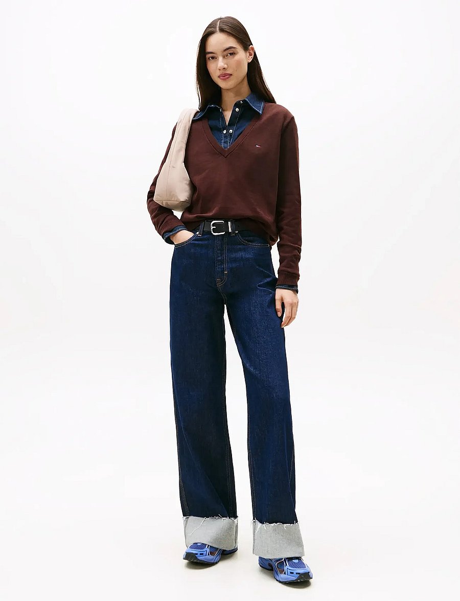 Tommy Jeans - TJW ESSENTIAL VNECK SWEATER EXT - striktrøjer - rich brown - 3