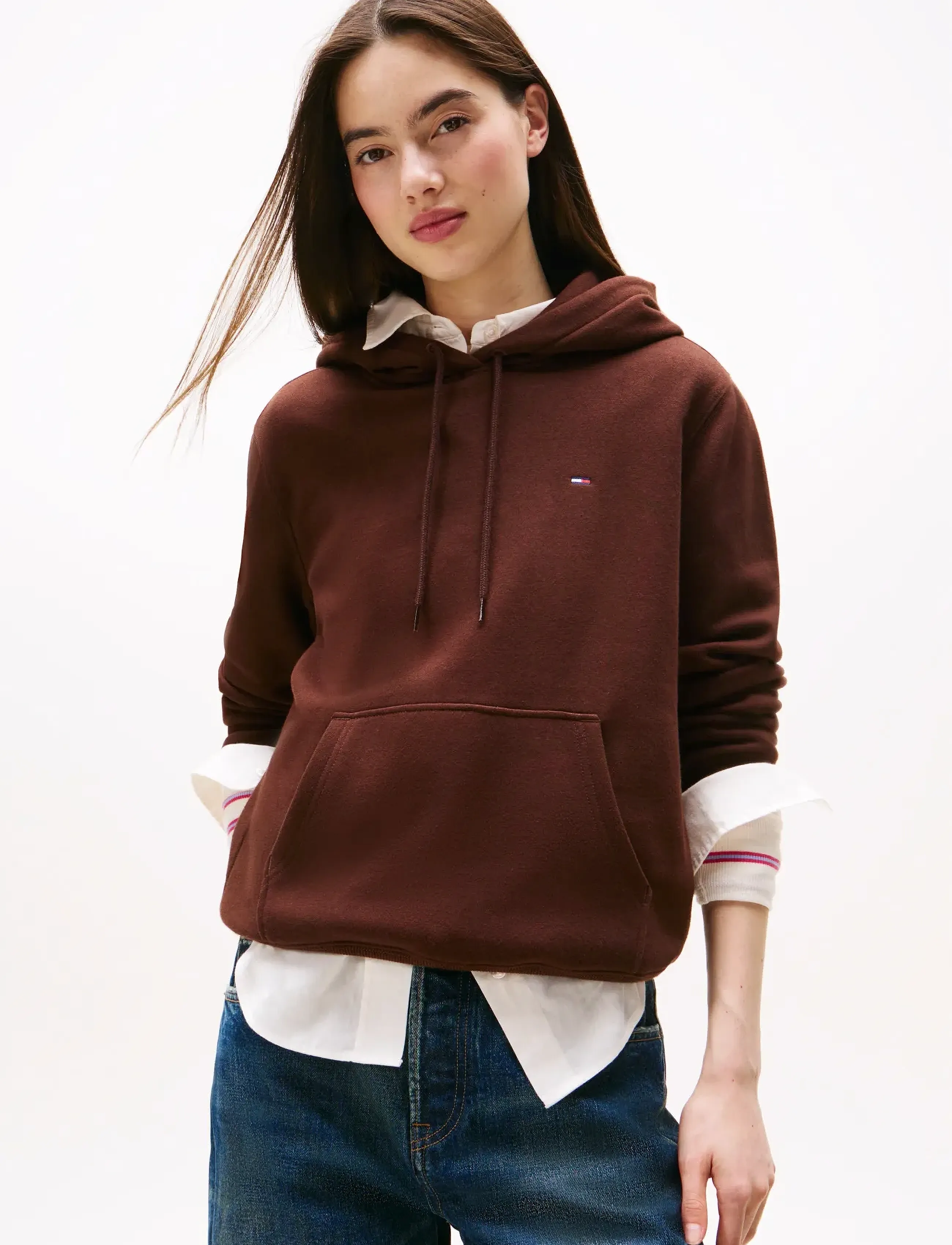Tommy Jeans TJW REG S FLAG HOODIE - Kleidung - RICH BROWN / brown