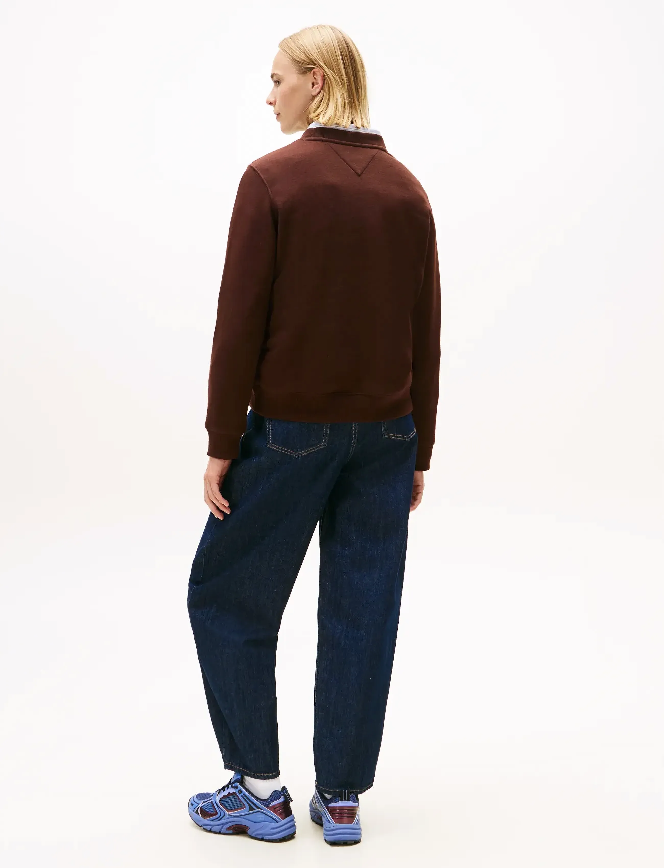 Tommy Jeans - TJW REG S FLAG CREW - alltags-style - rich brown - 3