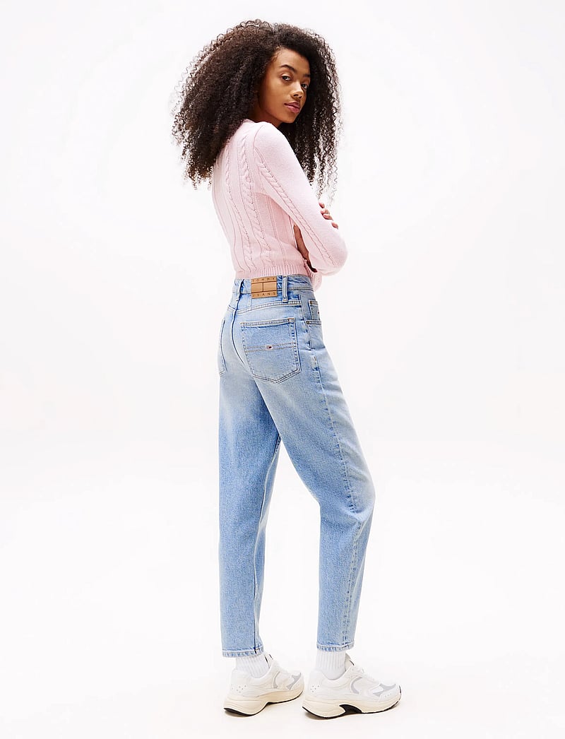 Tommy Jeans - MOM JEAN UH TPR BI0112 CO - regular jeans - denim light - 5