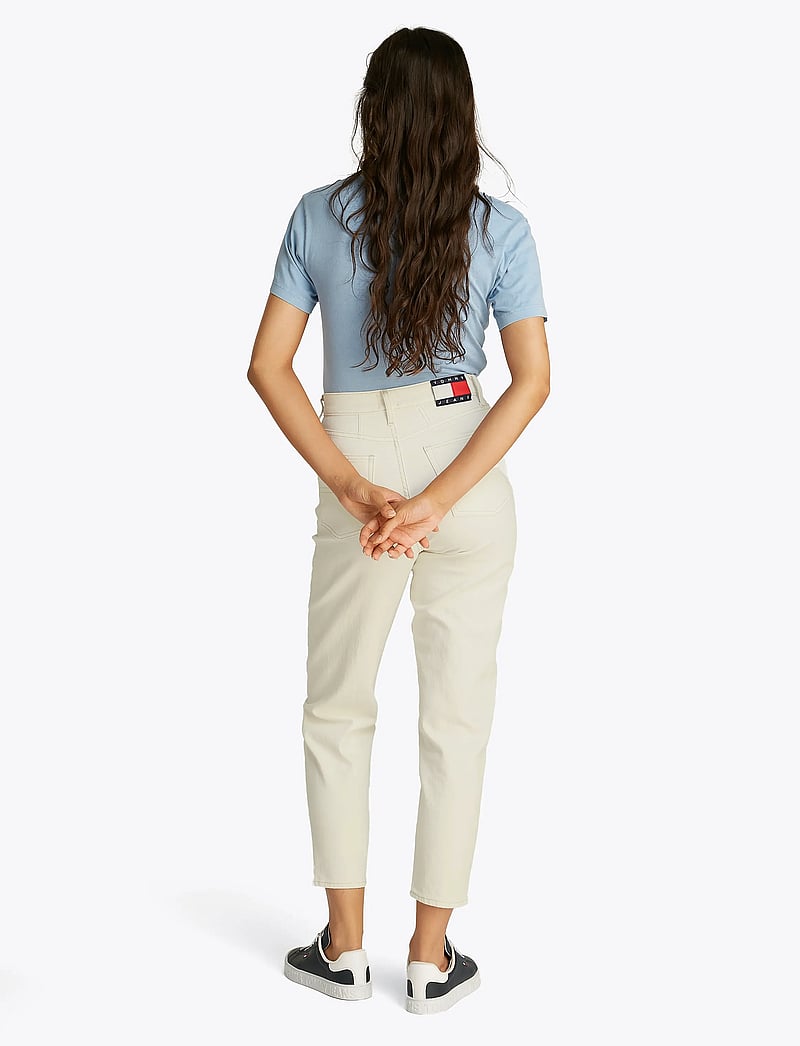 Tommy Jeans - MOM JEAN UH TPR BI4191 - denim white - 3