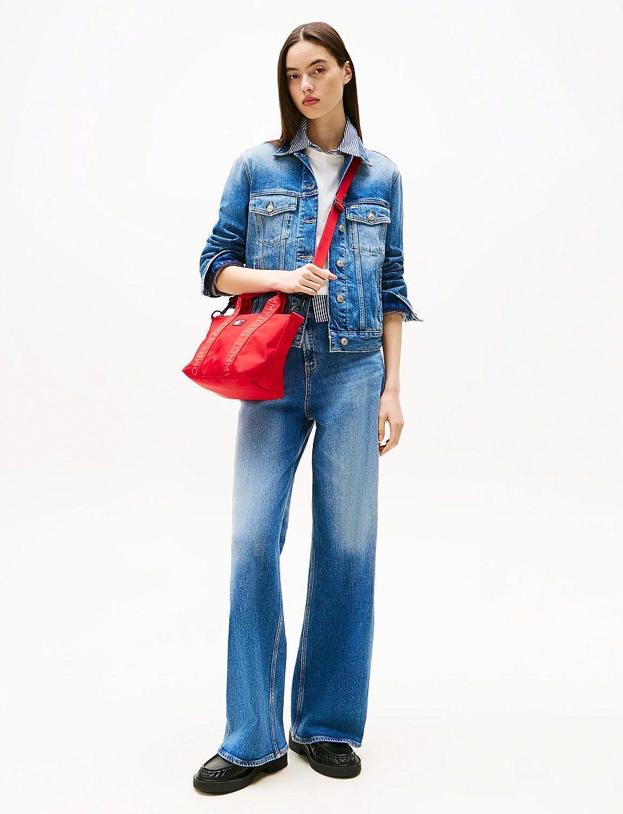 Tommy Jeans - CLAIRE HR WD BI0134 CO - schlaghosen - denim medium - 0