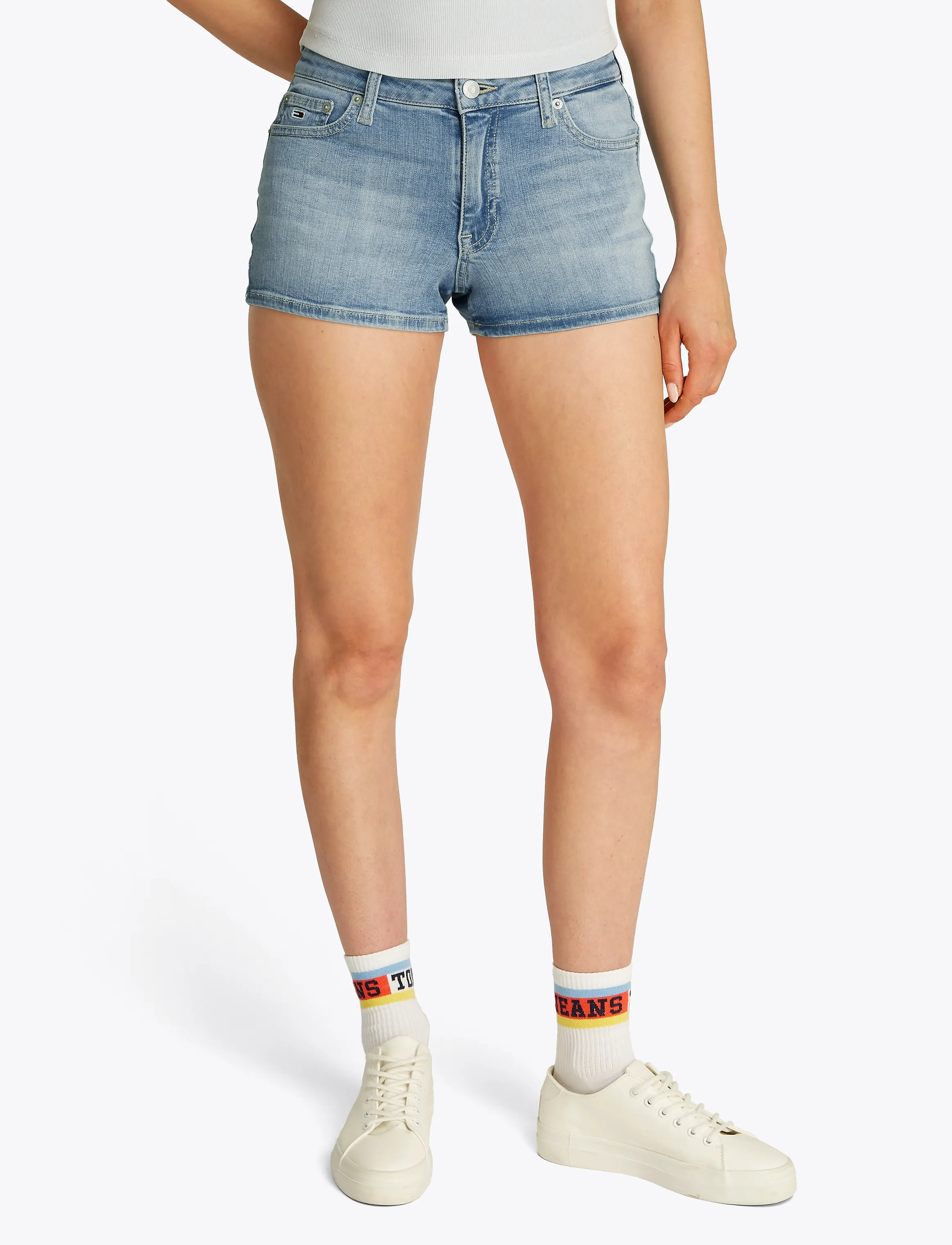 Tommy Jeans NORA SHORT BI8219 - Shorts - DENIM LIGHT / blue