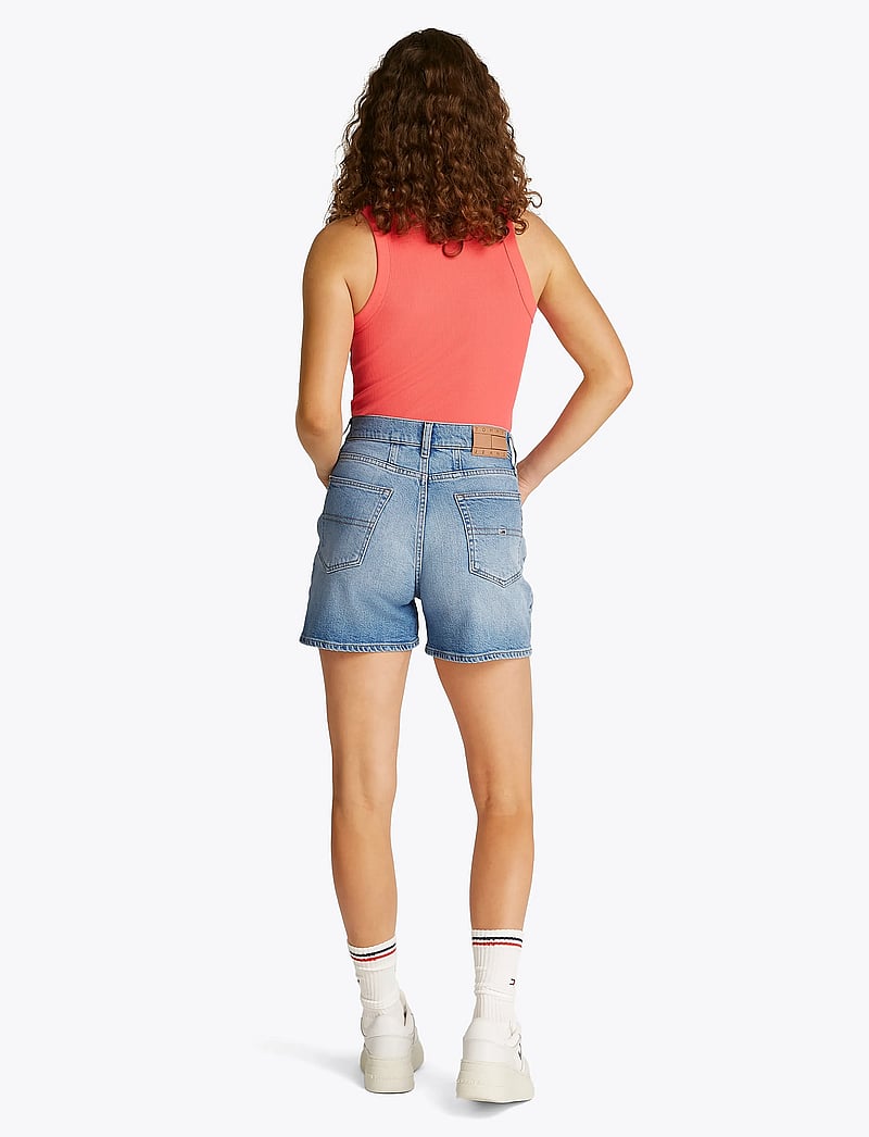 Tommy Jeans - MOM SHORT BI0112 - jorts - denim light - 3