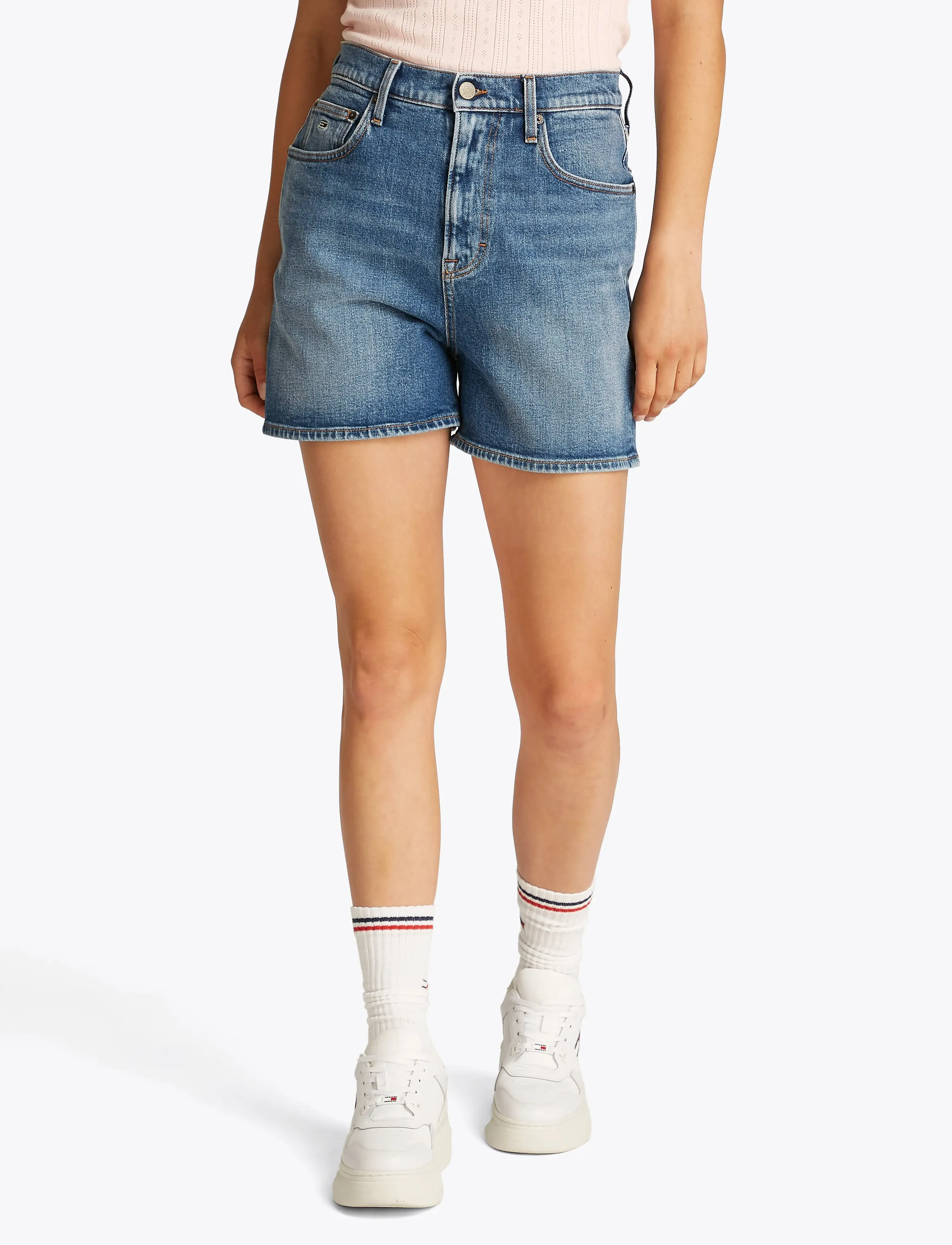 Tommy Jeans Mom Short Bi0134, 28, Blue, Shorts > Denim Shorts, Dame