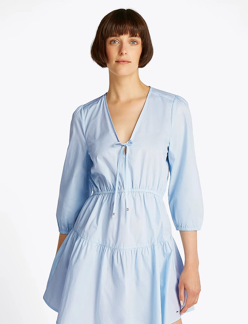 Tommy Jeans - TJW POPLIN TIERED MINI DRESS EXT - suvekleidid - sweet blue - 0